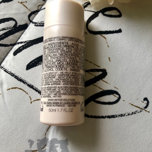 🆕🌟FLOWERBOMB VICTOR&ROLF BUNDLE🌟🆕 - Picture 4 of 6